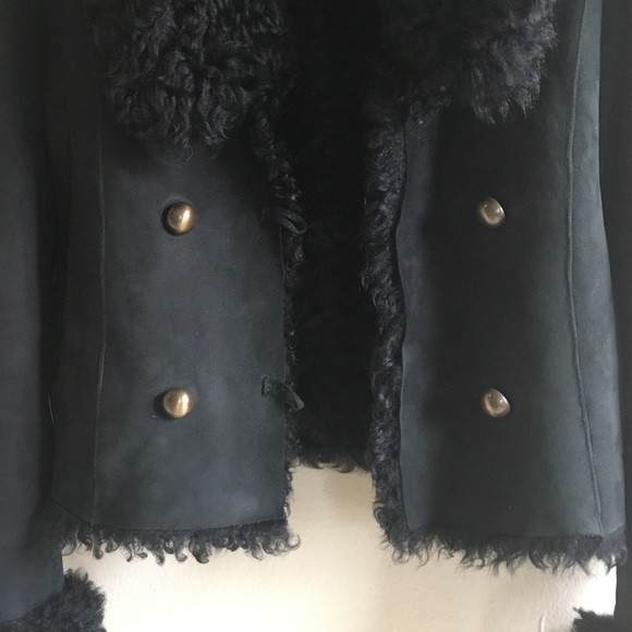 Burberry Shearling Coat - Picture 4 of 9